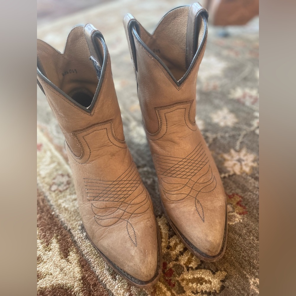 FRYE BILLY SHORT BOOT